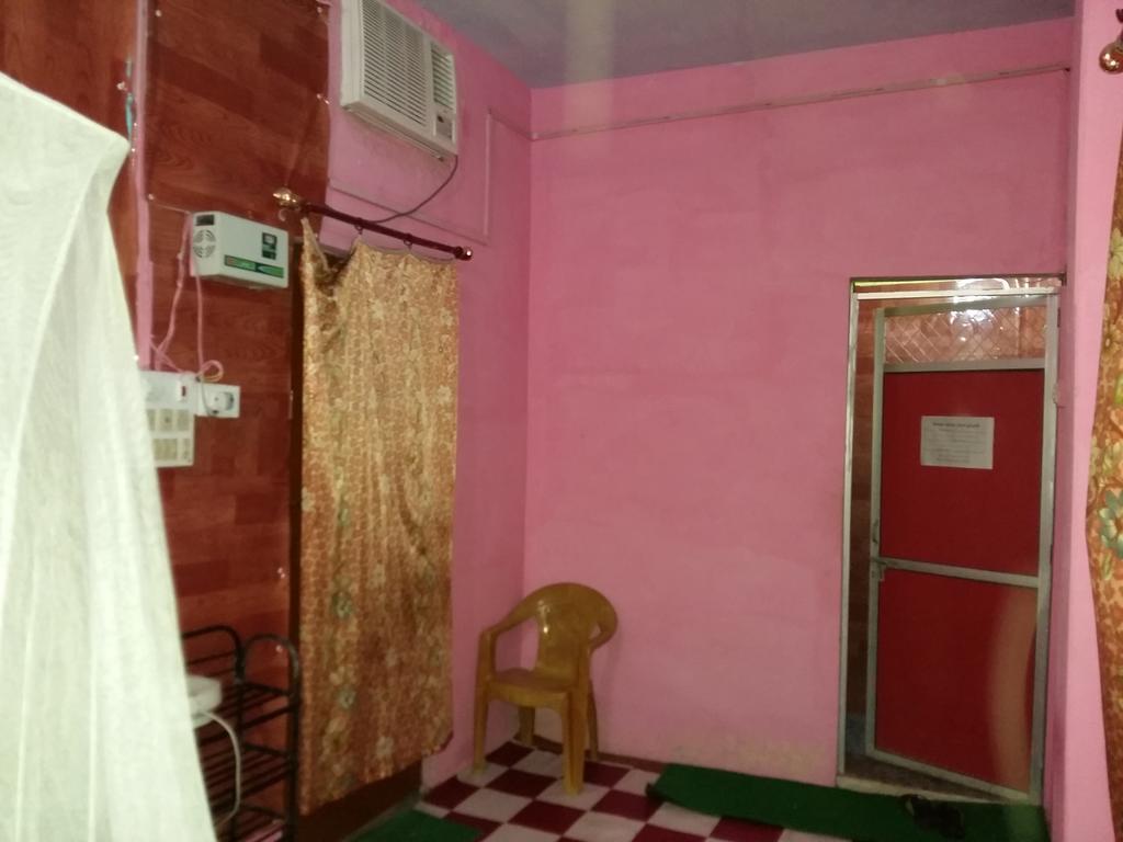 Somit Paying Guest House Varanasi Phòng bức ảnh